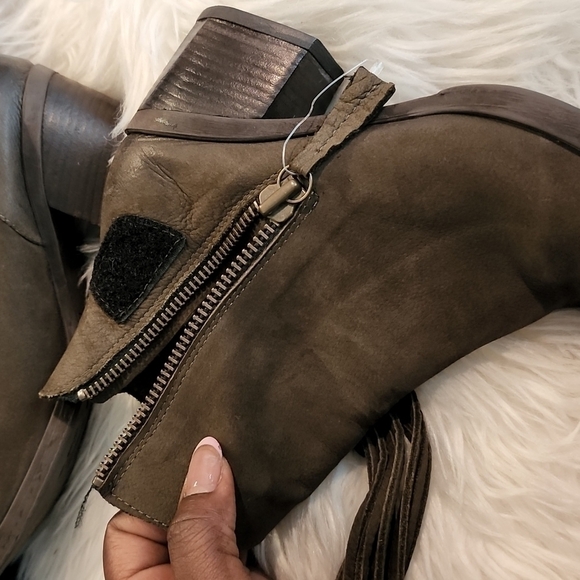 Ethem anthropologie army green booties - Picture 9 of 12